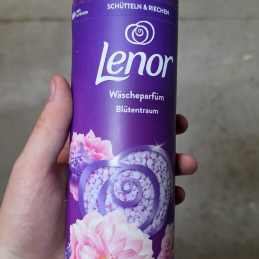 Lenor proszek zapachowy